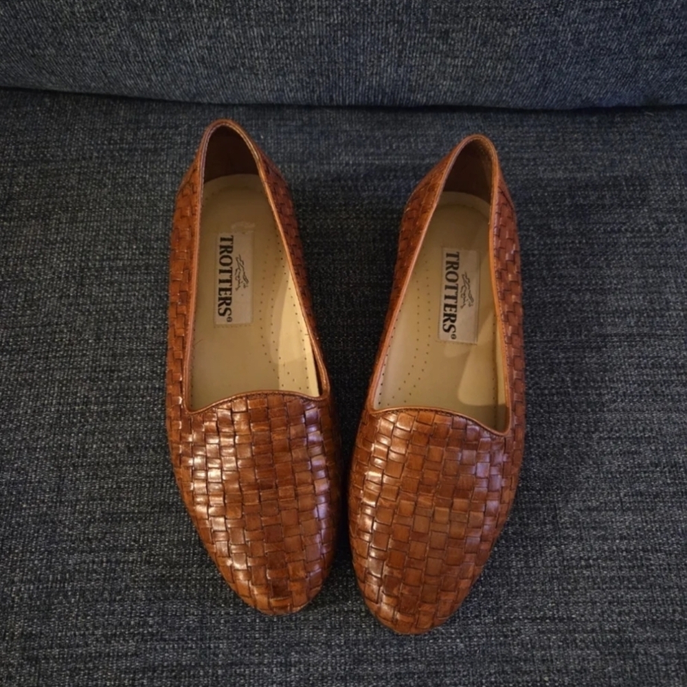 Trotters Liz Woven Leather Loafer size 7W
